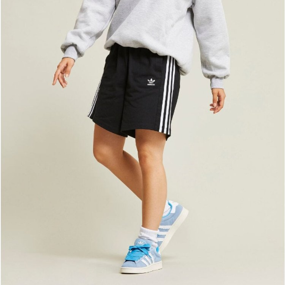 Шорты Adidas originals, HM2137