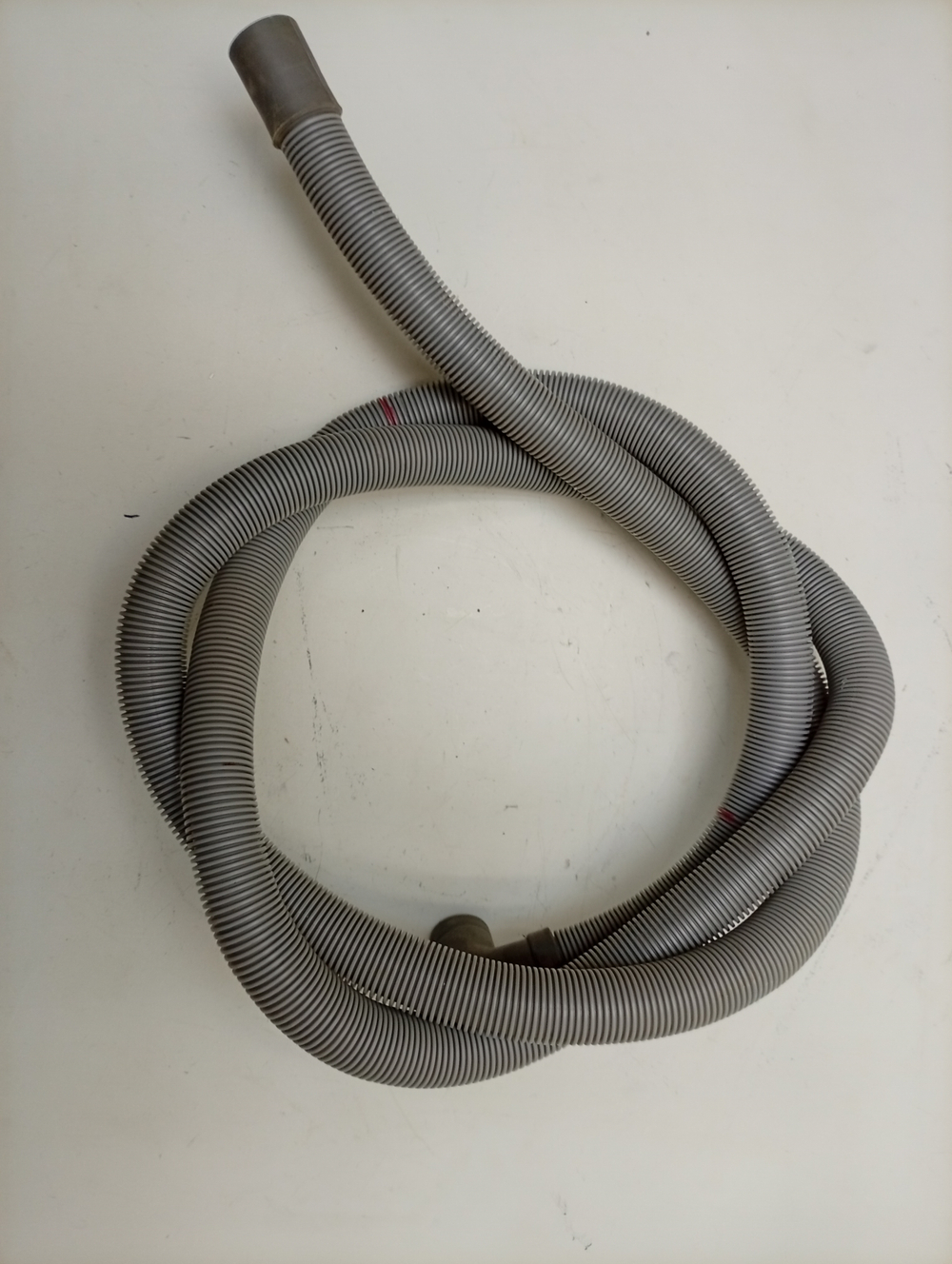 WHB1038 кт29 Сливной шланг Г-образный для стиральных машин Hansa 1036017 б/у