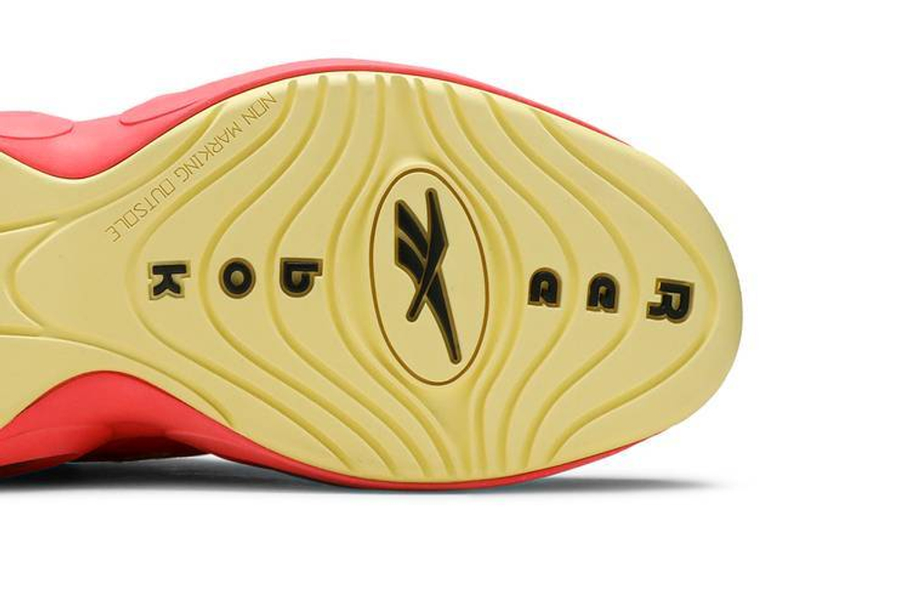 Кроссовки Hot Ones X Reebok Question