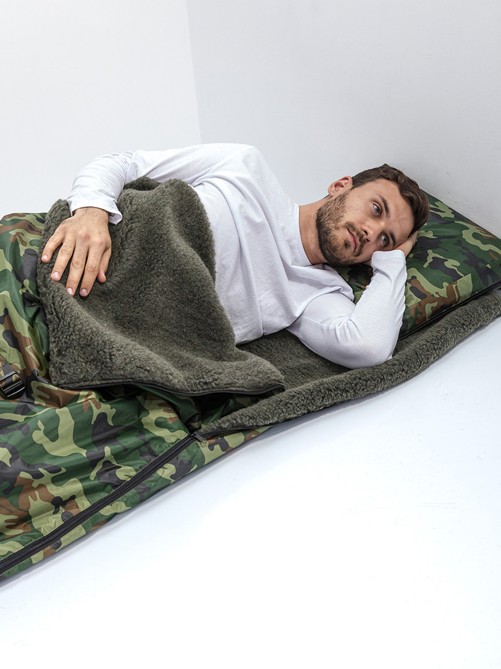 Многофункциональное одеяло-пончо-спальный мешок с непромокаемым верхом в чехле большое