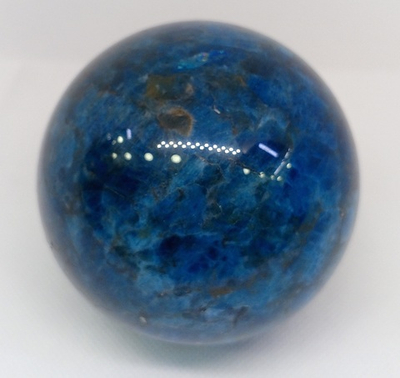 Сувенирный шар из апатита