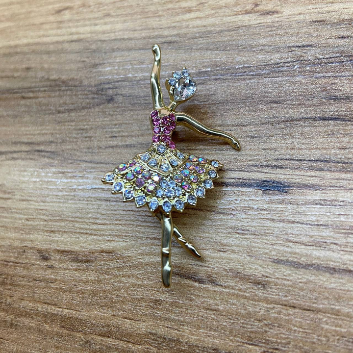 Брошь Балерина платье стразы розовые серебристые хамелеон кристалл металл золотистый