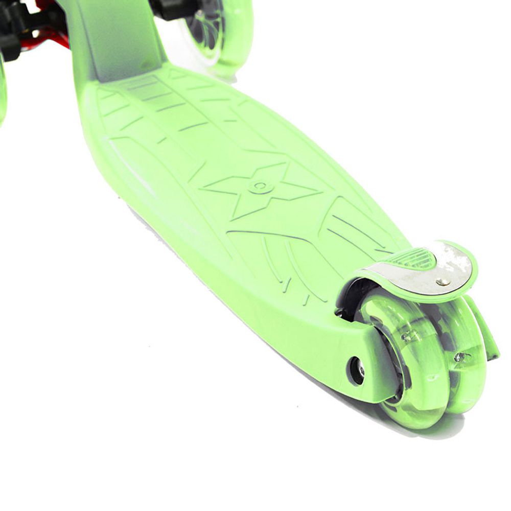 Трехколесный самокат Hubster Maxi Flash