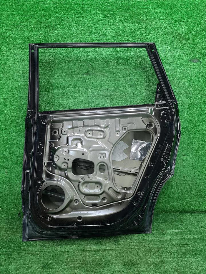 Дверь задняя правая Geely Okavango (2023-н.в.)