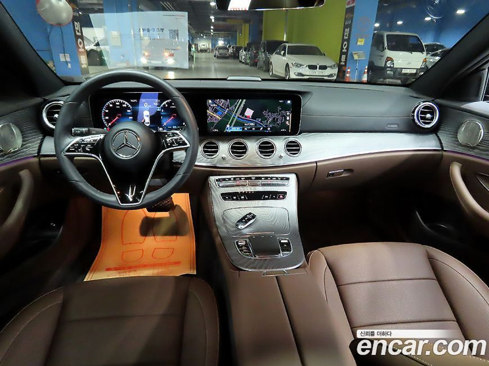 Mercedes-Benz E-Class W213 E350 4MATIC Avangarde (09.2022)
