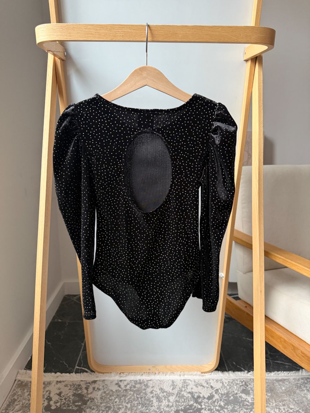 Бархатное боди Zara, 122