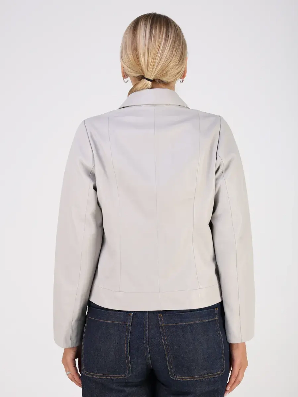 Кожаная куртка демисезонная косуха оверсайз