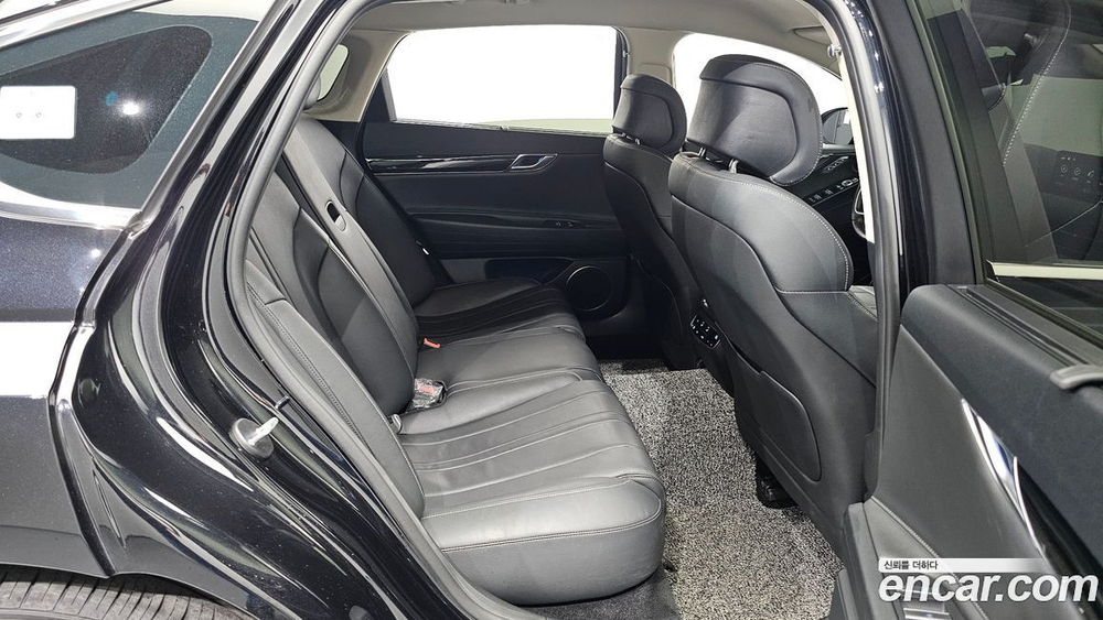 Genesis G80 (RG3) Бензин 2.5 Turbo AWD (06.2020)