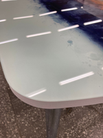 Стол разд Стеклянный подстолье прямое хром Царг.пояс белый Ст-ца абстракция (белый)