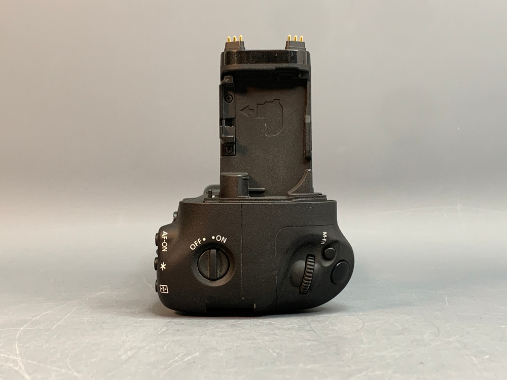 Battery Grip BG-E20