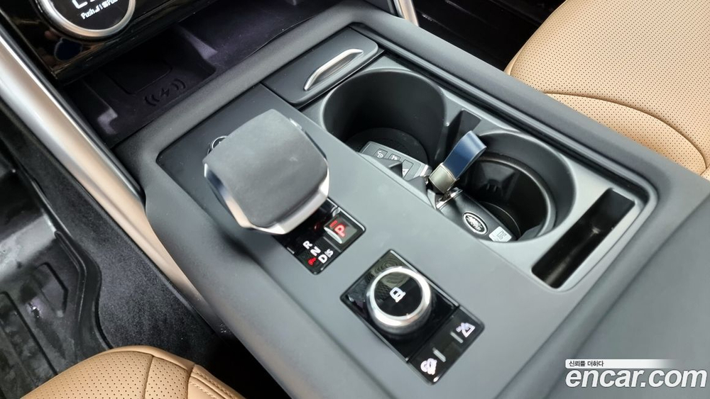 Land Rover Discovery 5 D300 HSE (12.2021)