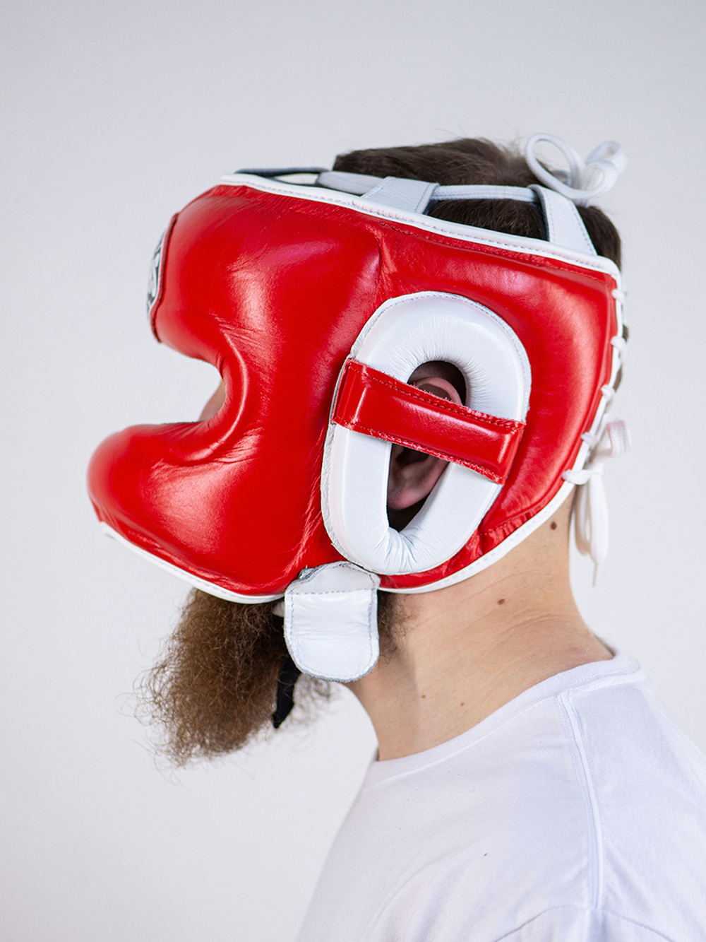 Шлем боксерский LEADERS LS RD/WH с бамперной защитой (красно-белый)