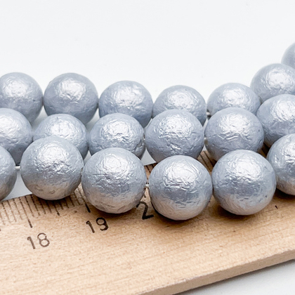 "Майорка" с эффектом фольга, цвет голубой, диаметр 9,8 мм, цена за 10 шт (1/4 нити)