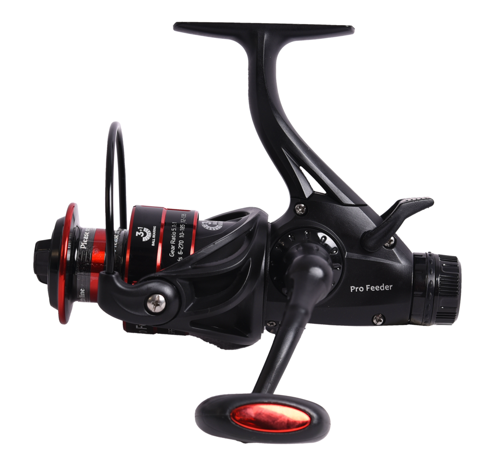Катушка безынерционная фидерная Black Side Pro Feeder 3000CDS (3+1 подш.)