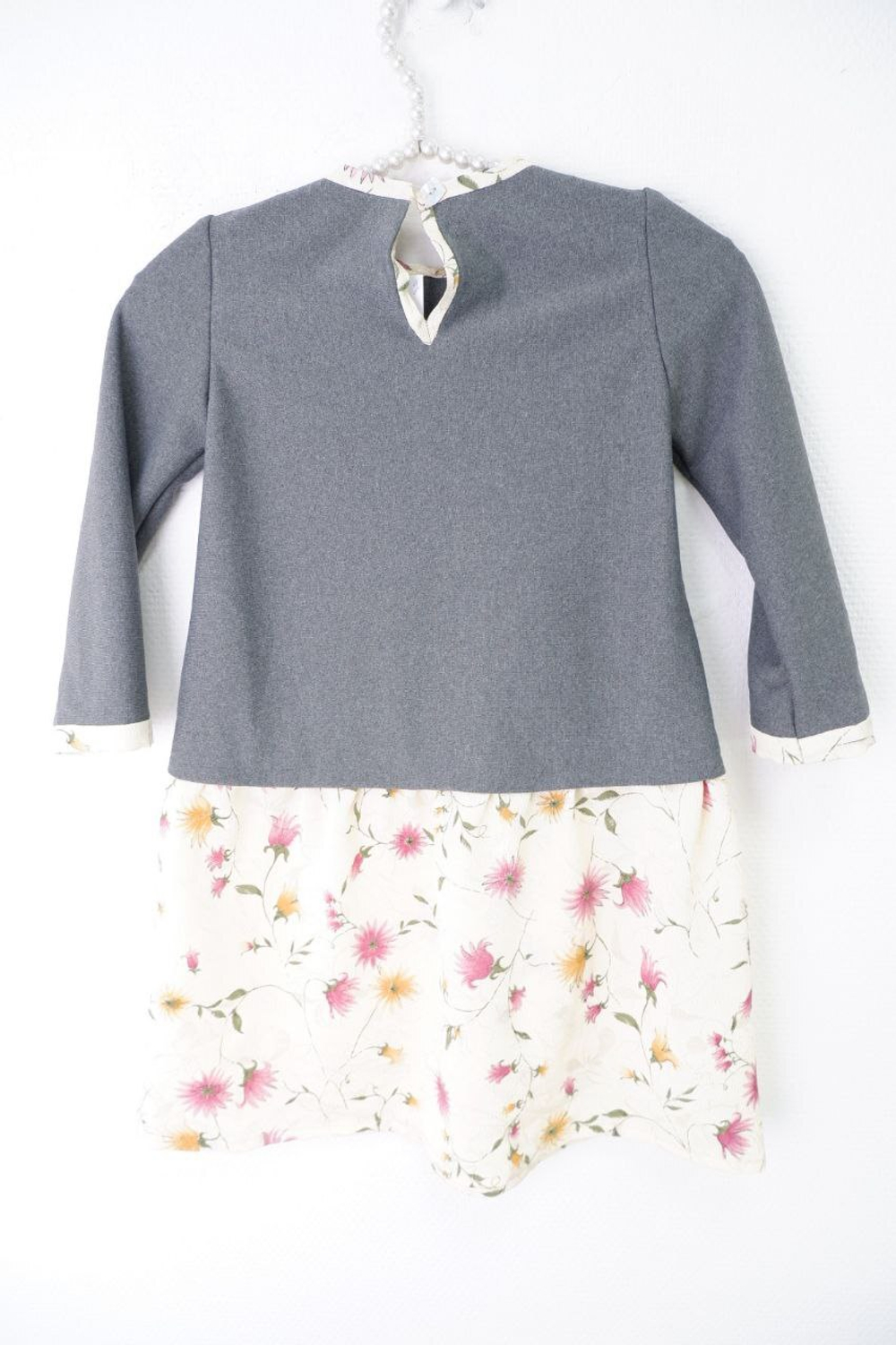 Платье стильное на 7/8 лет