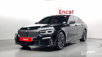 BMW 7 Series (G11) 740i M Sports (03.2021)