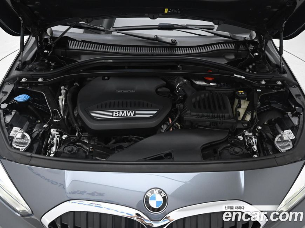 BMW 1 Series (F40) 118d Joy First Editions (05.2020)