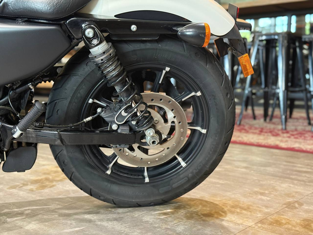 Harley-Davidson Sportster Iron 883 (XL883N) 2018