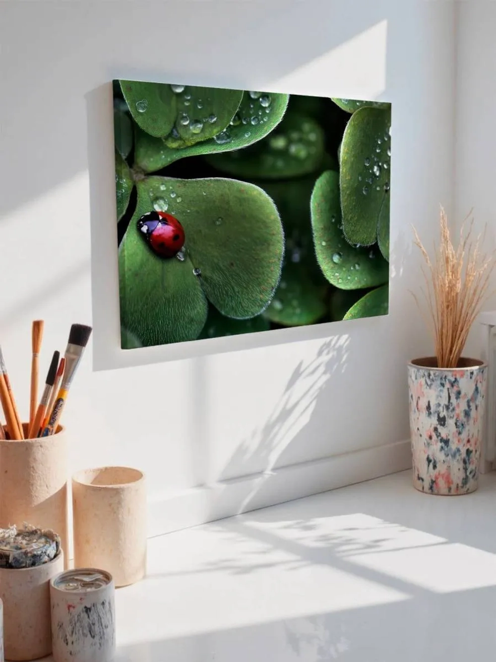 Картина на стену 40 X 50 Божья коровка