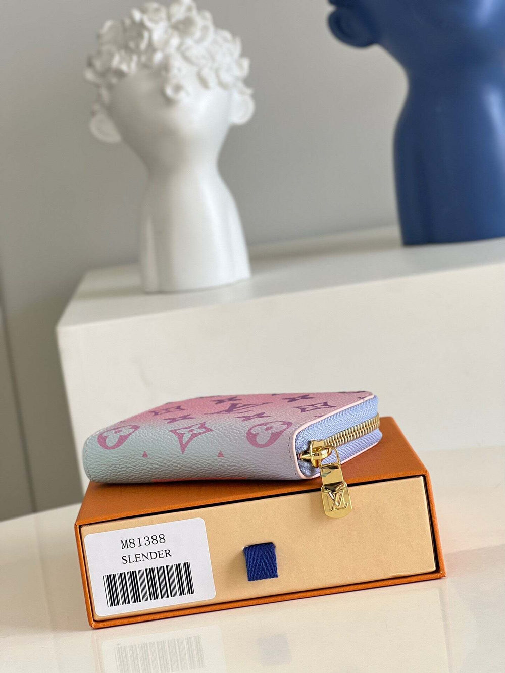 Louis Vuitton Zippy Wallet