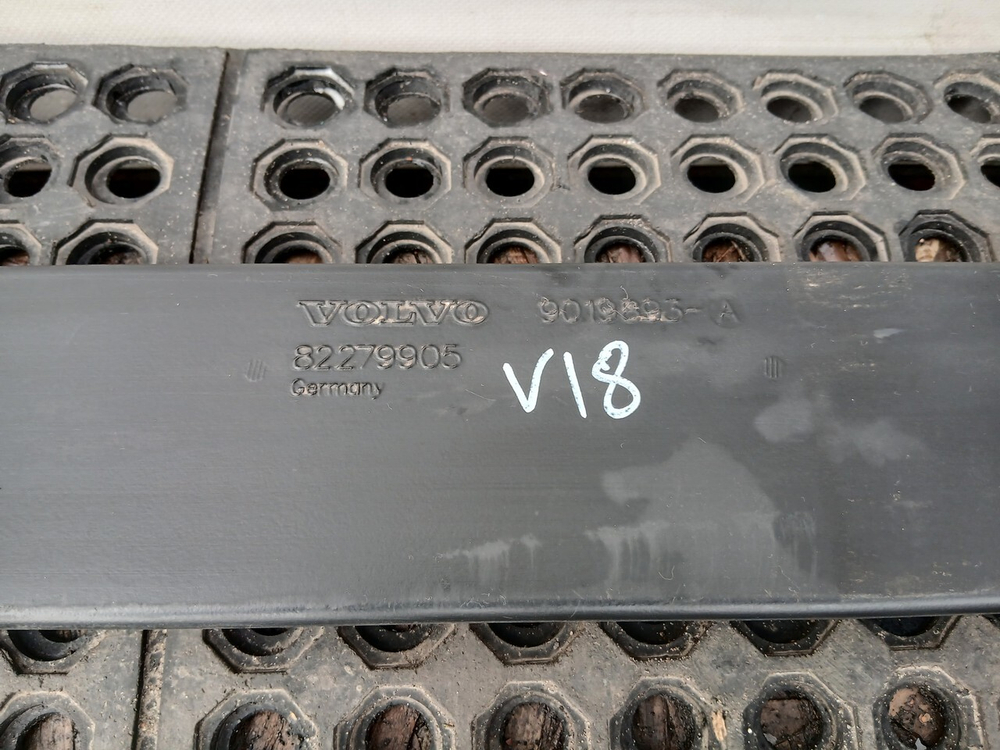 Воздуховод отопителя