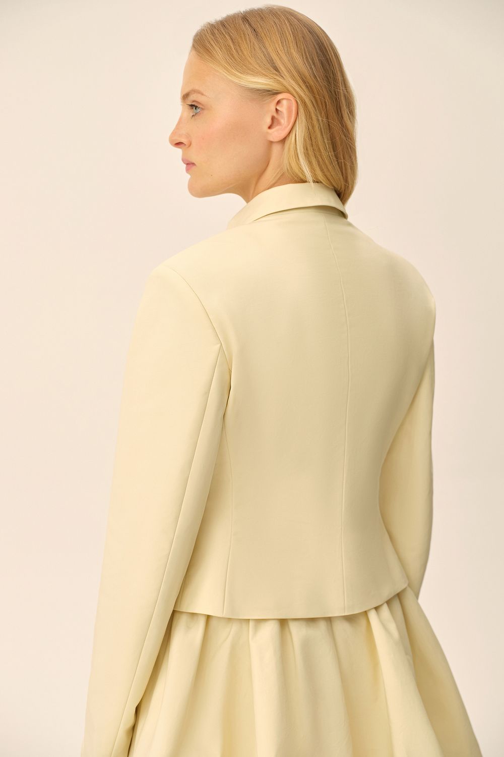 Жакет укороченный ((Baby Doll cotton edition)), сливочный