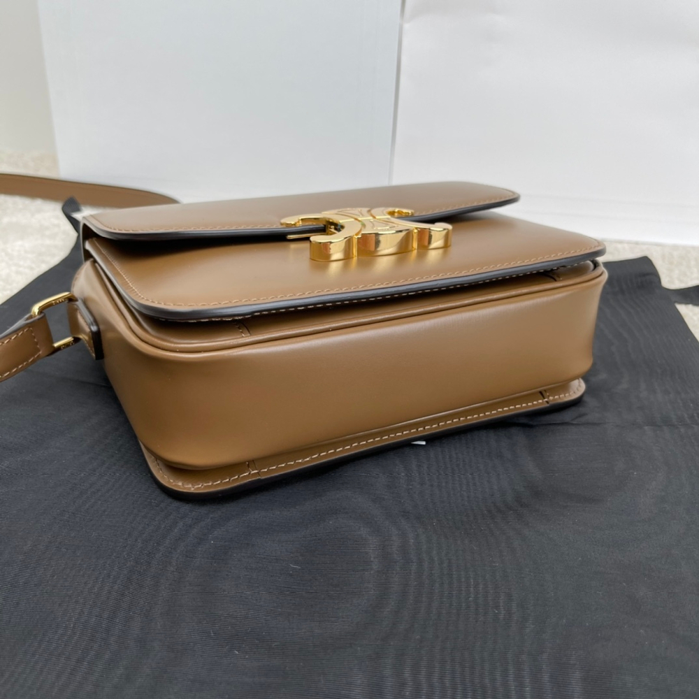 Celine Triomphe Bag 18 cm