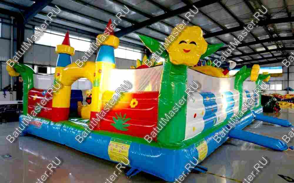 Коммерческий надувной батут "Радужный город" 10*6*3 м