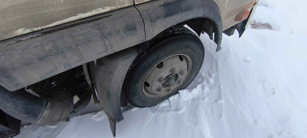 FAW Tiger V 4x2 Бортовой с КМУ CA1081P40K2L4E5A85 (Дизельный, 3.8 л, 165 л.с. МТ)