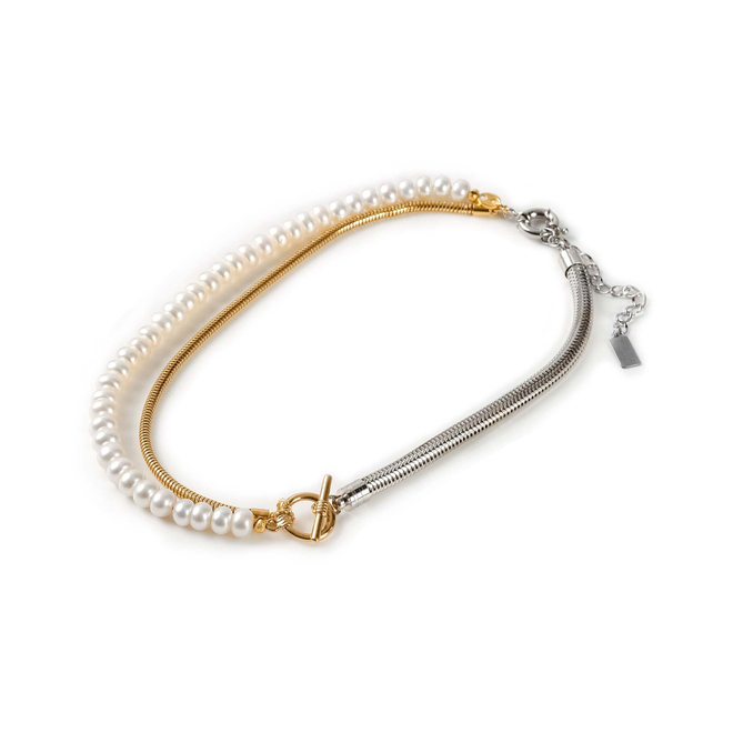 snake pearl choker