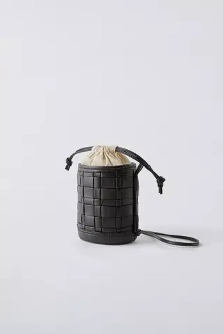 ZARA СУМКА С ПЛЕТЕНЫМ УЗОРОМ, ЧЕРНЫЙ