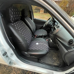 Чехлы на Лада Гранта сплошные сиденья (Ромб бабочка белые нитки)