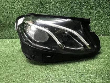 Фара правая Mercedes E W213 (2016-2021) LED