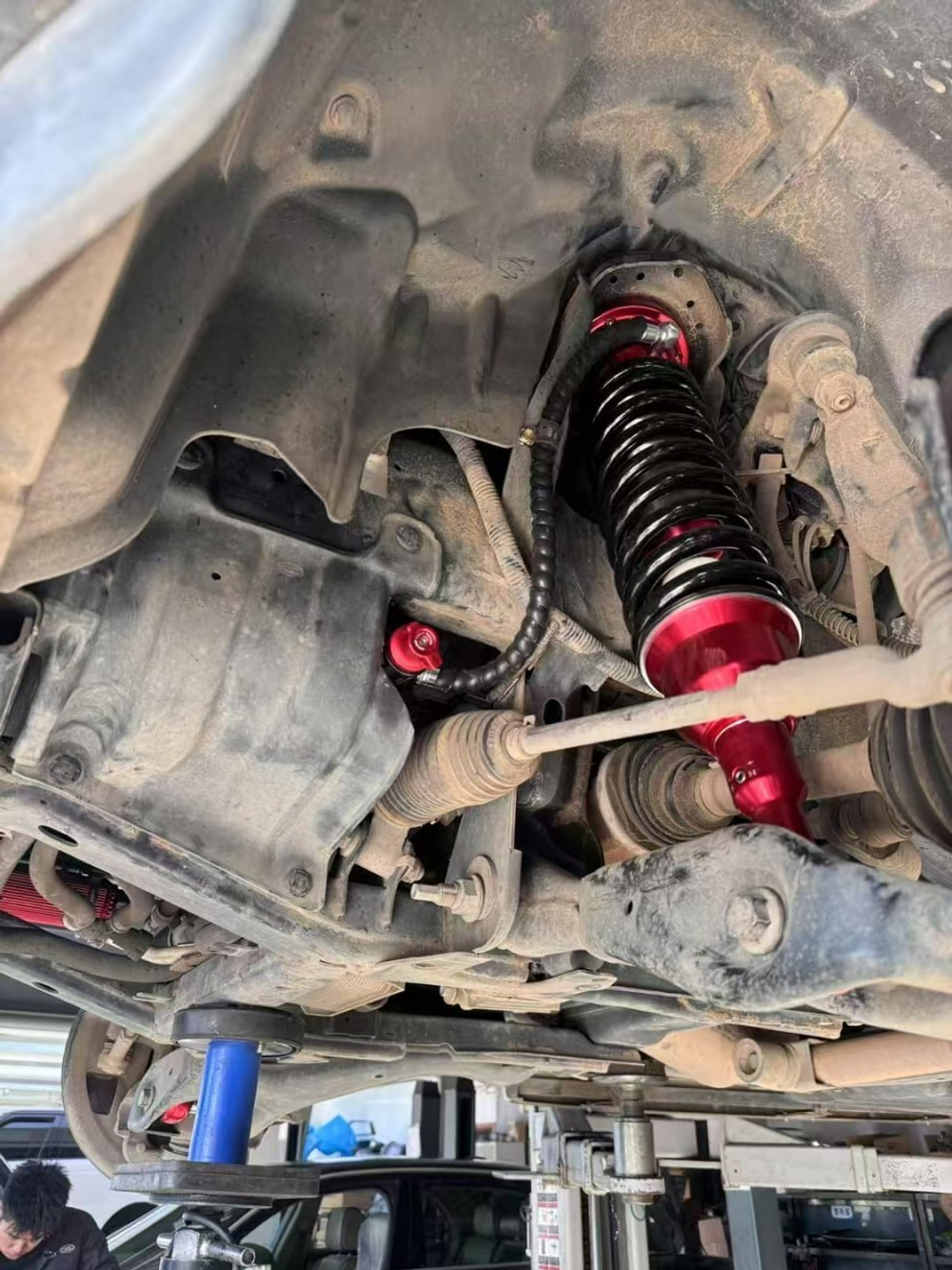 LandRover Discovery 3 лифт-комплект регулируемой подвески +2" ST8000