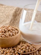 Сухое соевое молоко Weiwei Soybean milk powder 560 г