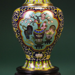 Ваза «Магнолия и лотос»