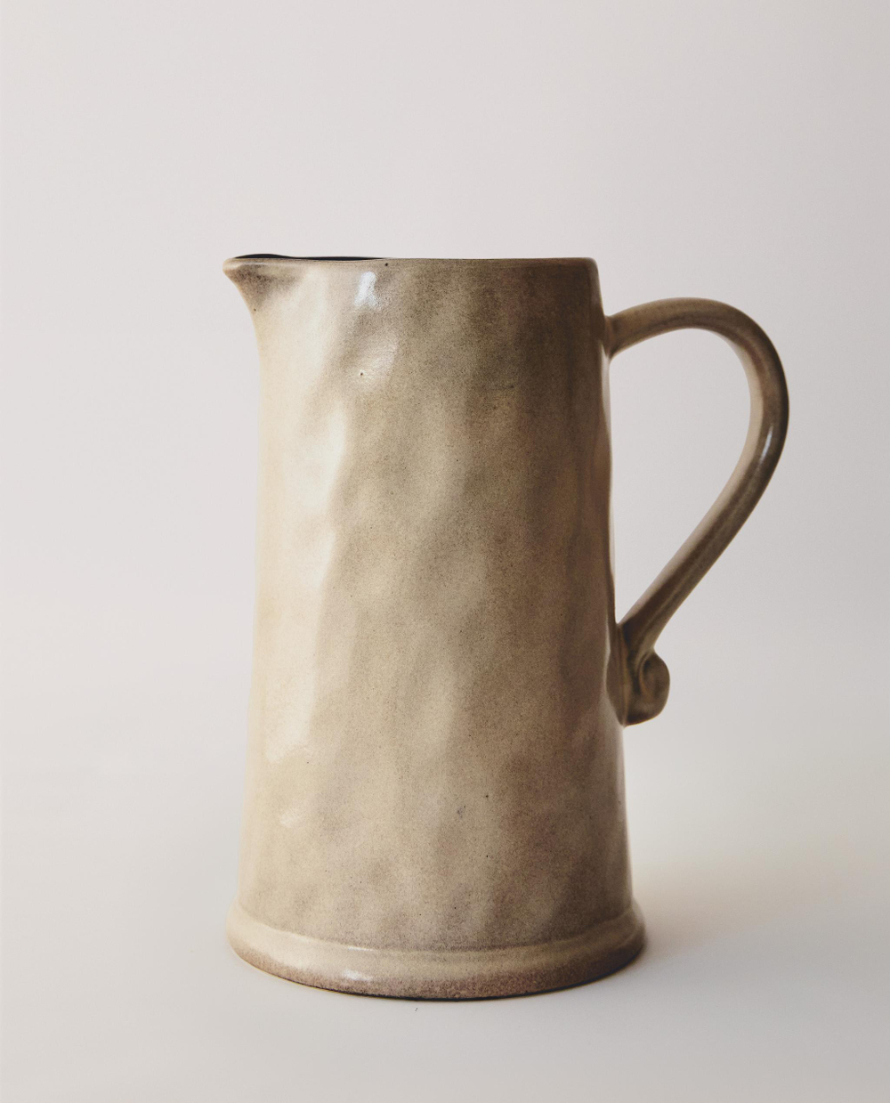 Zara Home кувшин из каменной керамики, цвет серый, 22 см