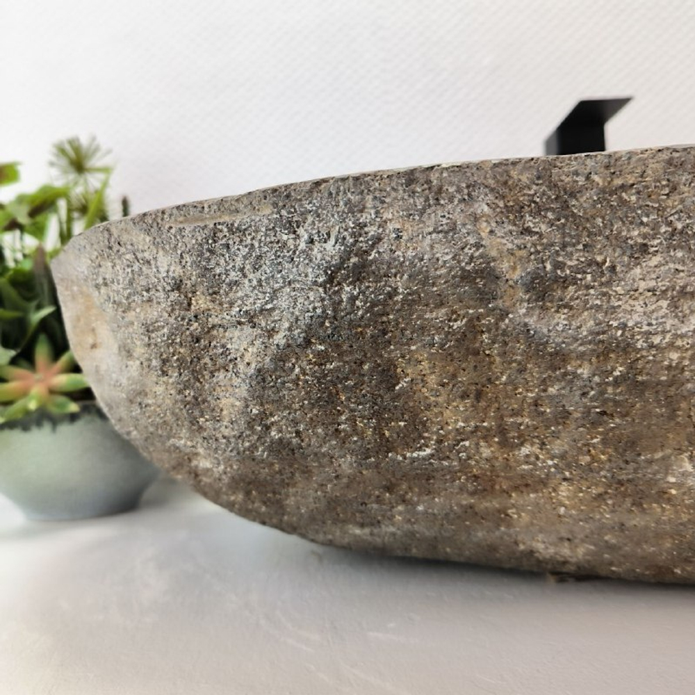 Раковина из речного камня RS63544 (70*38*16) 0124