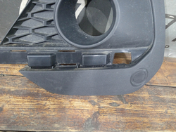 Накладка ПТФ правая LADA Largus 21-нв Б/У Оригинал 8450090861