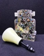 Полиуретановый конус с усиленной оксидированной шпилькой