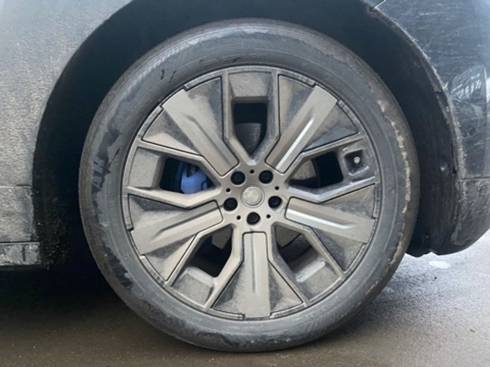 BMW iX xDrive40