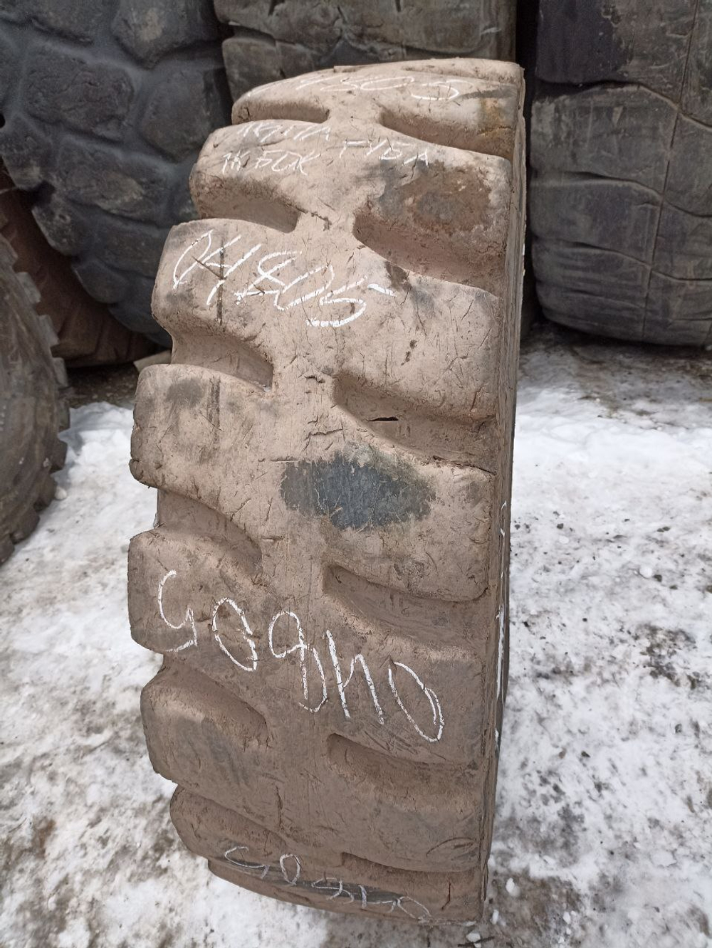 14.00R24 Goodyear RL-4K шина б/у