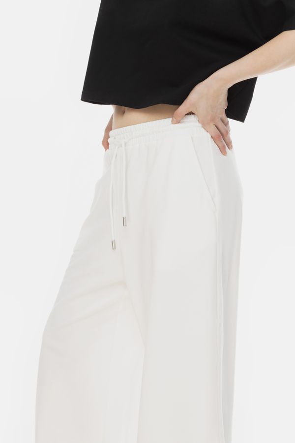 Трикотажные брюки