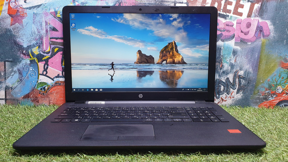 Ноутбук HP AMD A6/4Gb/FHD