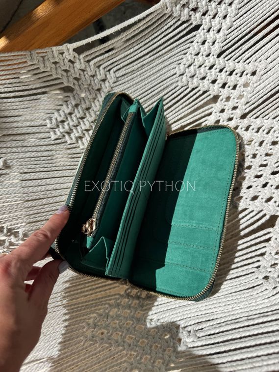 Кошелек из кожи питона на замке WA-256