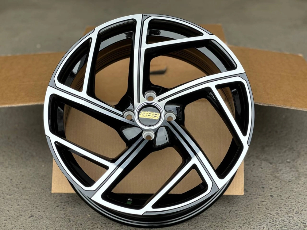 Диск Литой DX237 7.0 x R15 4x100 D67.1 ET35 BD