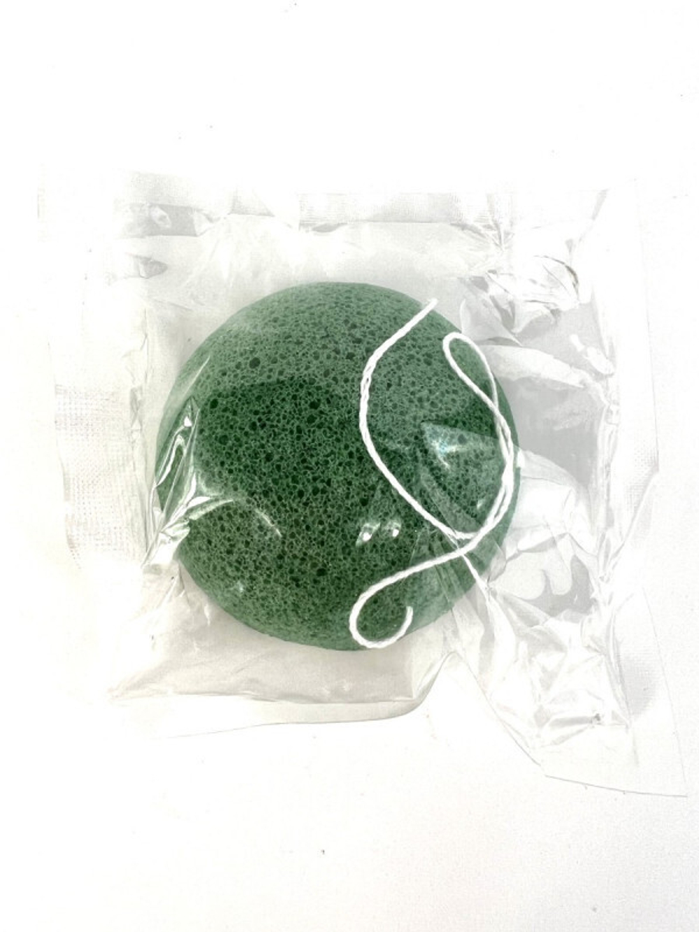 Naturalnaja-gubka-sponzh-Konnjaku.jpg Naturalnaja-gubka-sponzh-Konnjaku.jpg