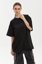 Футболка Q2ZA лого (чёрная)