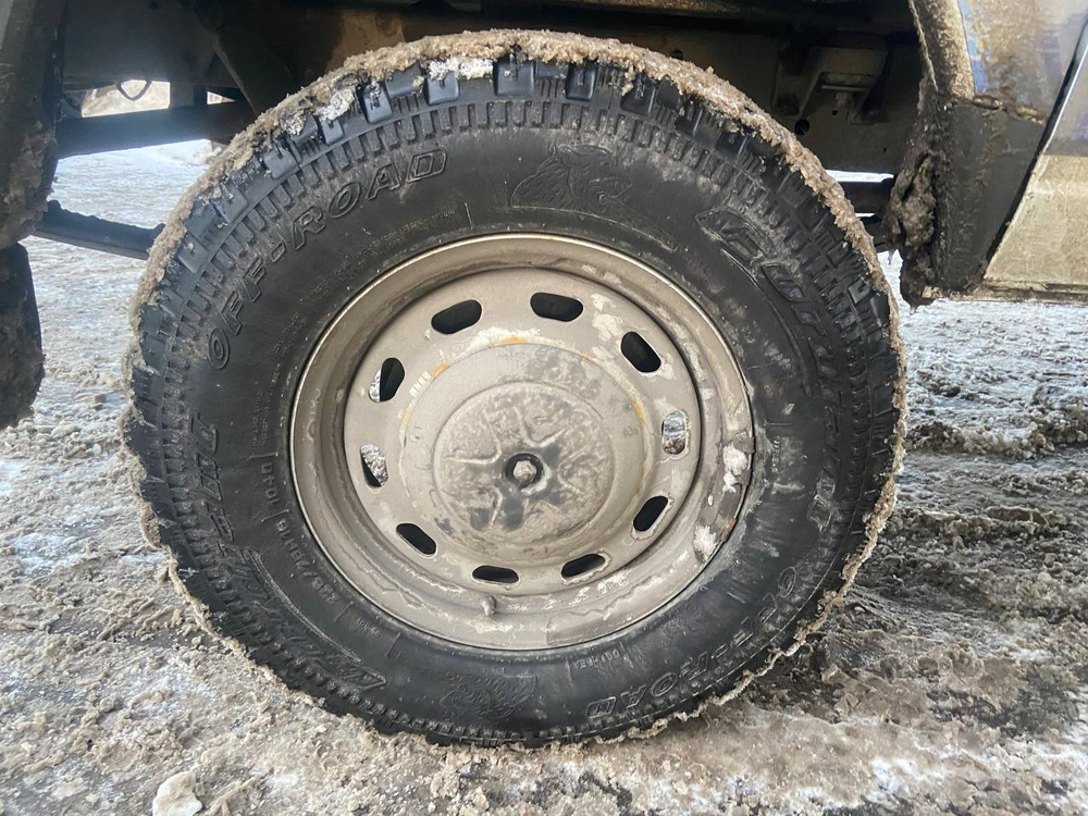 GAZ SOBOL Цельнометаллический 27527 (Бензиновый, 2,7 л, 107 л.с, 4WD)