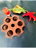 Деревянная шотница из кедра с 6 стопками.